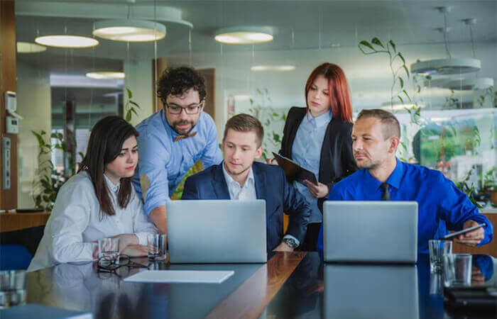 B2-Webphoria-Designs